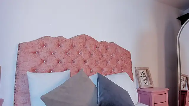PriscilaCooper  online show from 06-27-26, 02:55