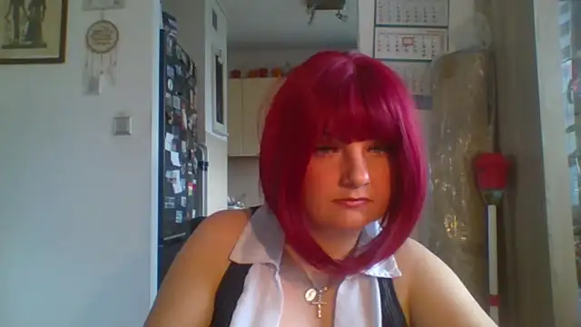 Snapshot of MeganFlirt chatting on 06-11-26, 09:51 MeganFlirt online show from 06-11-26, 09:51