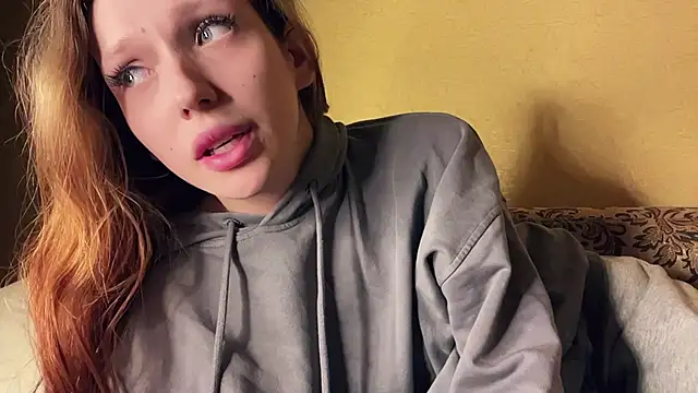 xXMelanieseXx online show from 05-28-26, 05:10