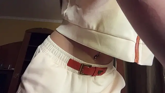 xXMelanieseXx online show from 06-03-26, 05:29