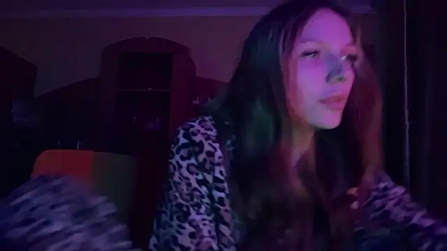 xXMelanieseXx online show from 06-05-26, 04:45