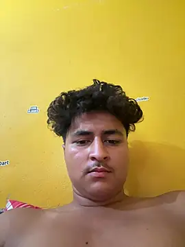 Snapshot of cannonWithMuscles chatting on 06-16-26, 05:32 cannonWithMuscles online show from 06-16-26, 05:32