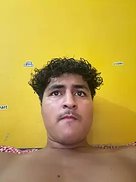 Snapshot of cannonWithMuscles chatting on 07-04-26, 06:30 cannonWithMuscles online show from 07-04-26, 06:30