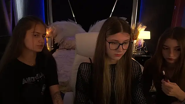 Dark Brii online show from 07-15-26, 05:45