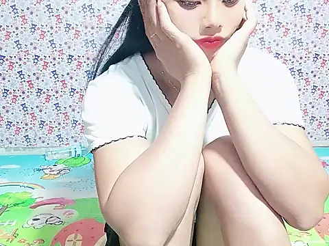 Snapshot of Yingg19 chatting on 06-01-26, 06:53 Yingg19 online show from 06-01-26, 06:53
