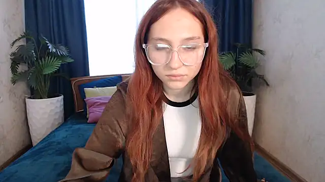 ModelGyrl online show from 06-15-26, 08:16