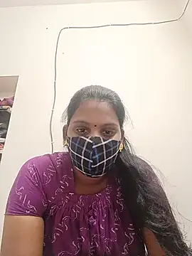 Snapshot of tamil_aswini chatting on 06-10-26, 03:07 tamil aswini online show from 06-10-26, 03:07