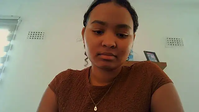 Snapshot of indianaphrodite1 chatting on 07-12-26, 05:42 indianaphrodite1 online show from 07-12-26, 05:42