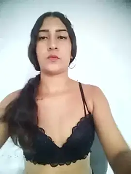 ScarletLovee  online show from 06-01-26, 08:43