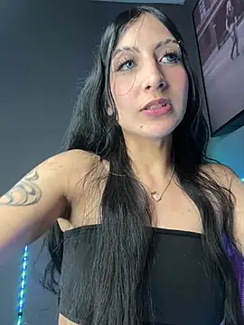 Naaria  online show from 06-16-26, 01:41
