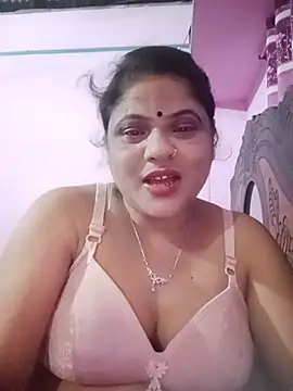 Snapshot of Maya_Vabi chatting on 06-14-26, 09:17 Maya Vabi online show from 06-14-26, 09:17