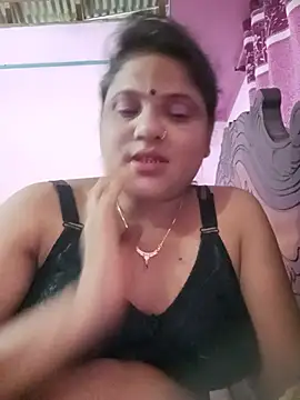 Snapshot of Maya_Vabi chatting on 06-19-26, 09:35 Maya Vabi online show from 06-19-26, 09:35