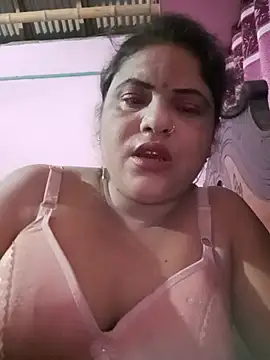 Snapshot of Maya_Vabi chatting on 07-14-26, 02:12 Maya Vabi online show from 07-14-26, 02:12