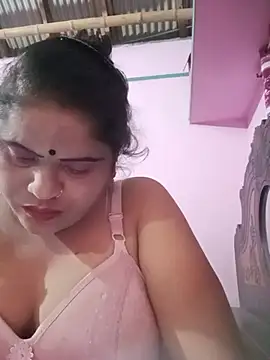 Snapshot of Maya_Vabi chatting on 07-19-26, 11:41 Maya Vabi online show from 07-19-26, 11:41