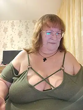 Snapshot of Sweet19-68 chatting on 06-27-26, 08:25 Sweet19-68 online show from 06-27-26, 08:25