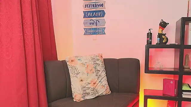 NaughtyxNicolle online show from 07-23-26, 03:04