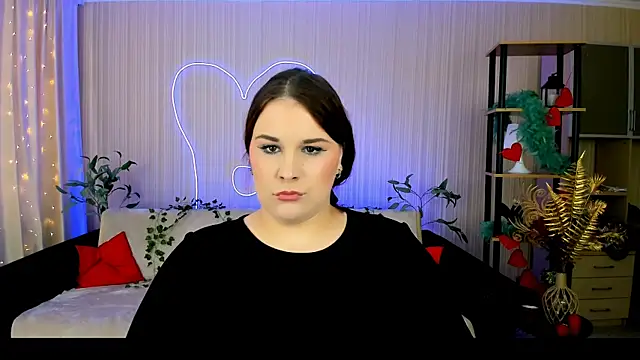 OliviaTwens online show from 06-10-26, 09:30
