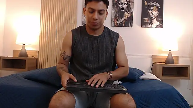 Diego salvatore online show from 06-06-26, 07:40