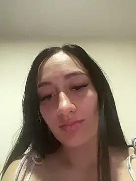 Snapshot of alessandra_bianchi chatting on 05-29-26, 05:44 alessandra bianchi online show from 05-29-26, 05:44