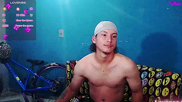 MrKingsaintx online show from 06-15-26, 09:11