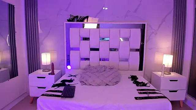 Lana Hard As online show from 07-01-26, 07:35
