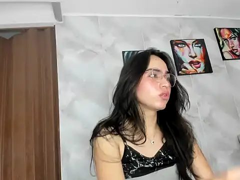 Snapshot of katalina_latin20 chatting on 06-03-26, 02:33 katalina latin20 online show from 06-03-26, 02:33