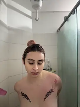 Sophia LuxxX online show from 07-17-26, 06:46
