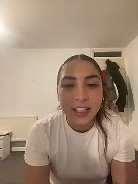 naomiiii55 online show from 06-11-26, 12:32