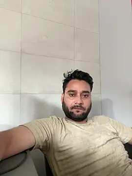 Snapshot of VBRAWN01 chatting on 06-19-26, 12:09 VBRAWN01 online show from 06-19-26, 12:09