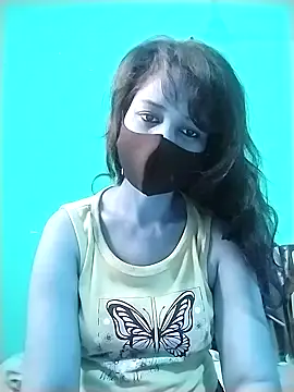 Snapshot of cutieNancy89 chatting on 06-01-26, 08:27 cutieNancy89 online show from 06-01-26, 08:27