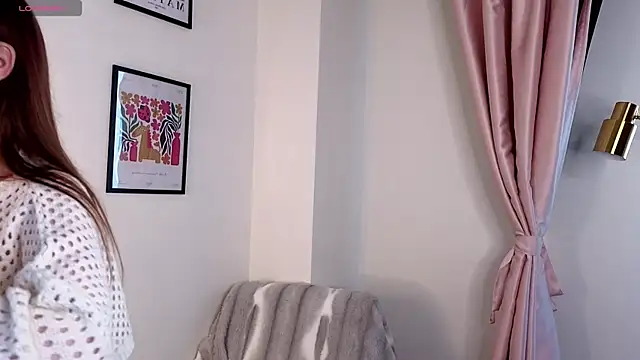 LeishaChamblee online show from 06-10-26, 02:23