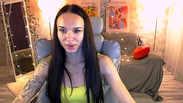 NicoleMerz online show from 07-06-26, 05:26