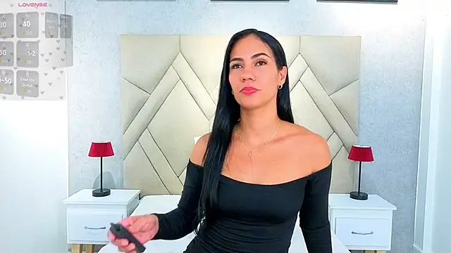 Oriana Sarmiento online show from 06-11-26, 12:32