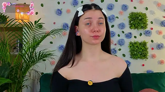 justmeavery online show from 06-15-26, 01:08
