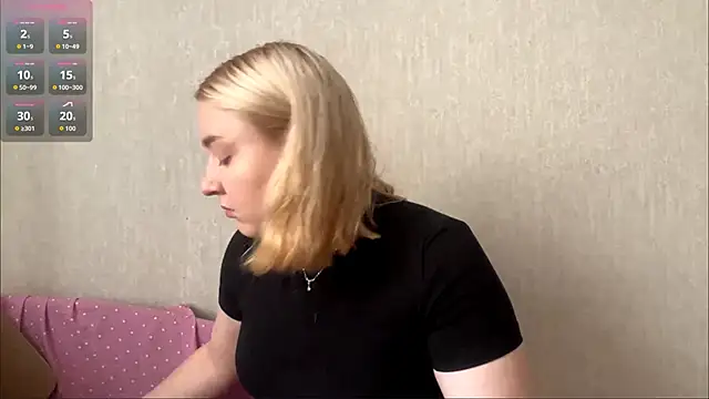 Snapshot of Nansygarden chatting on 06-04-26, 11:49 Nansygarden online show from 06-04-26, 11:49