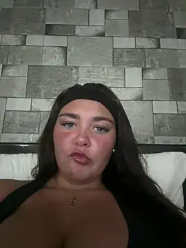 Snapshot of MaddisonWhitex chatting on 06-01-26, 07:37 MaddisonWhitex online show from 06-01-26, 07:37
