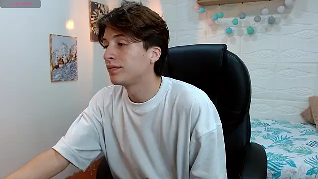 Marcoviolet online show from 06-18-26, 07:40