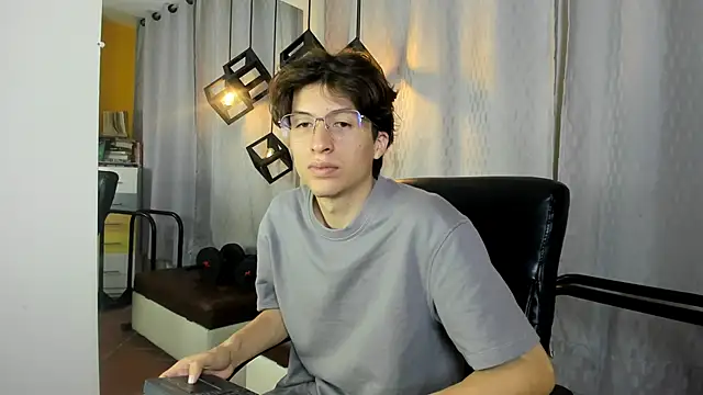 Marcoviolet online show from 06-27-26, 06:13