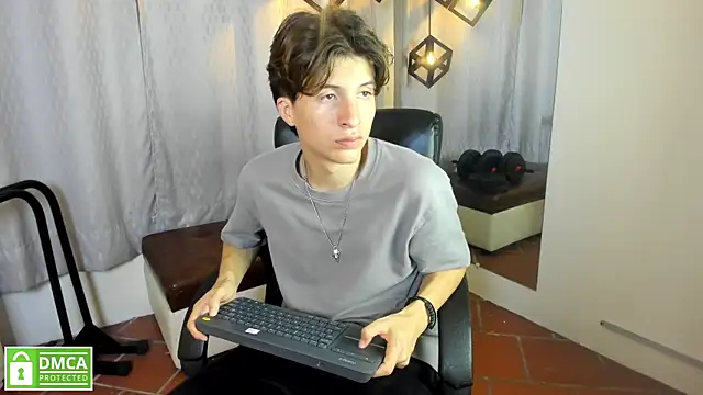 Marcoviolet online show from 07-15-26, 08:03