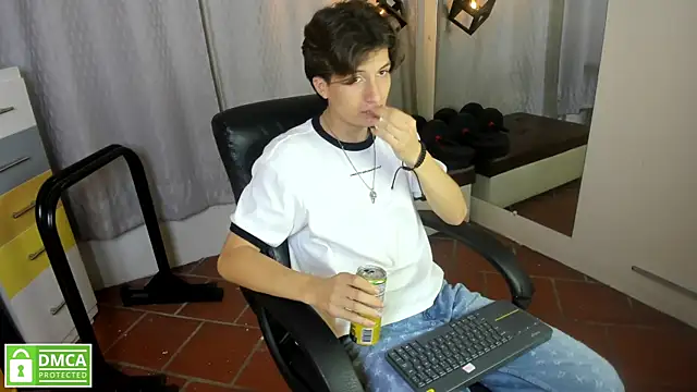 Marcoviolet online show from 07-21-26, 08:00