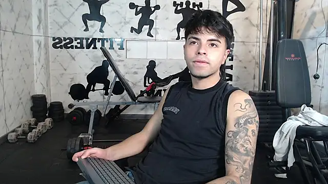 Snapshot of FedeViale chatting on 07-07-26, 03:42 FedeViale online show from 07-07-26, 03:42