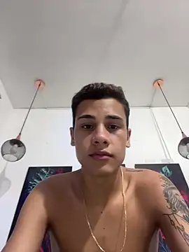 Luxury Guy online show from 05-31-26, 06:53