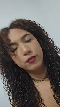 lilith isabella25 online show from 06-17-26, 11:05