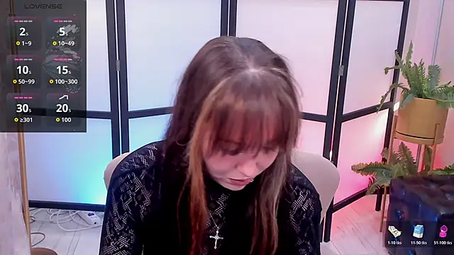 Snapshot of Hyuna_Flowers chatting on 06-07-26, 03:32 Hyuna Flowers online show from 06-07-26, 03:32