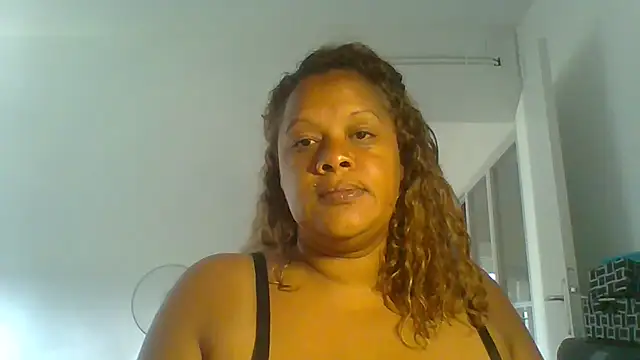 Snapshot of DOMINATRICESANDRA chatting on 06-02-26, 07:10 DOMINATRICESANDRA online show from 06-02-26, 07:10