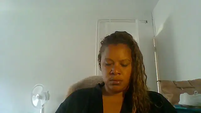 Snapshot of DOMINATRICESANDRA chatting on 06-05-26, 07:14 DOMINATRICESANDRA online show from 06-05-26, 07:14