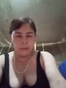 Snapshot of Kiki_sexyy chatting on 06-07-26, 05:00 Kiki sexyy online show from 06-07-26, 05:00