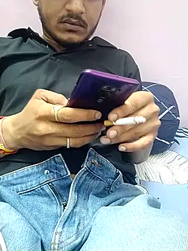 Dakuu A online show from 07-14-26, 10:04