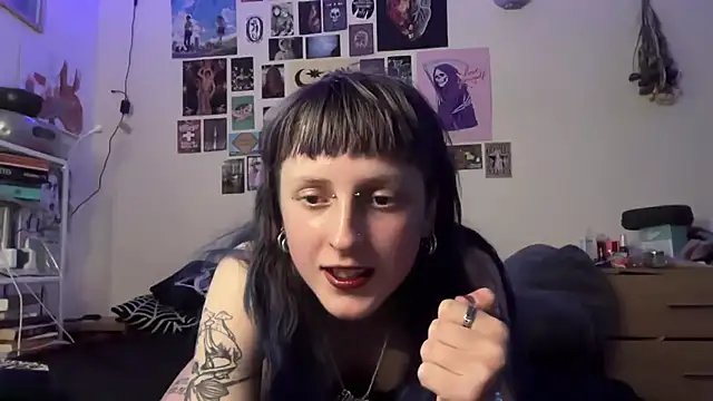 batzy666 online show from 06-05-26, 11:27