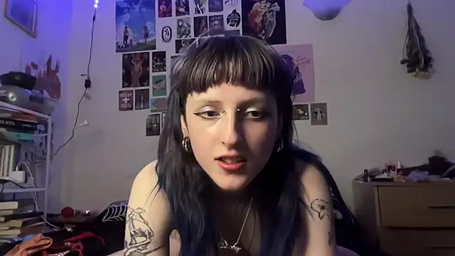 batzy666 online show from 06-09-26, 11:55